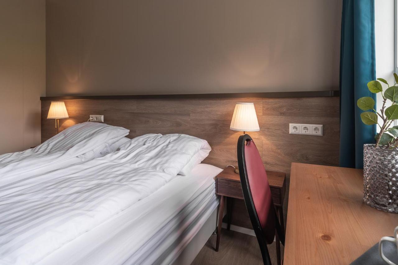 Holt Inn Flateyri Экстерьер фото