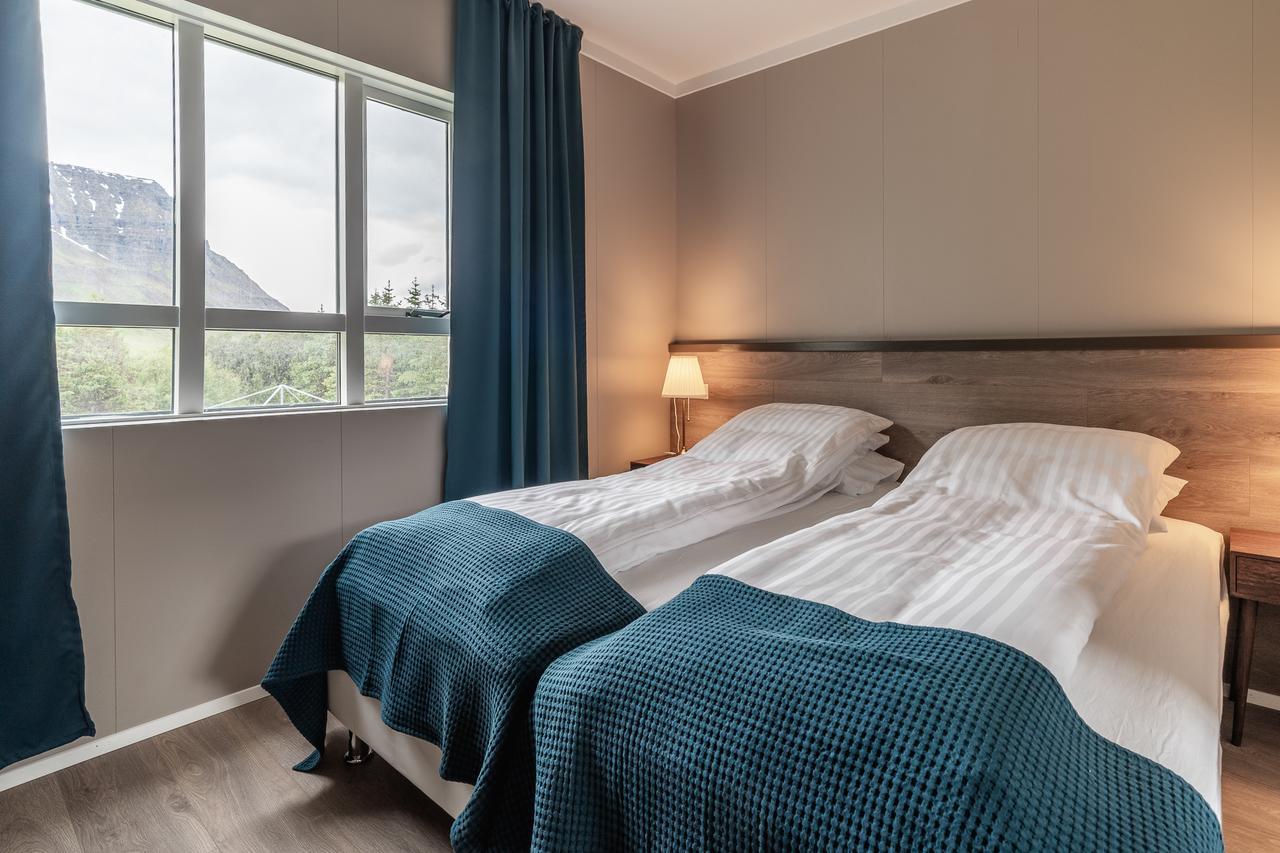 Holt Inn Flateyri Экстерьер фото